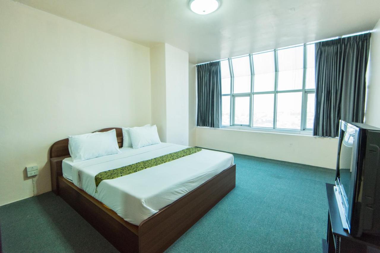 King Royal 2 Hotel Банкок Екстериор снимка