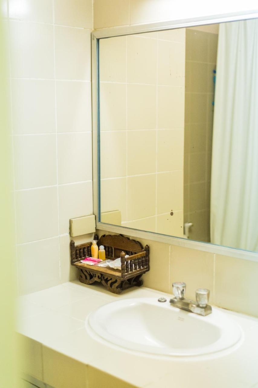 King Royal 2 Hotel Банкок Екстериор снимка